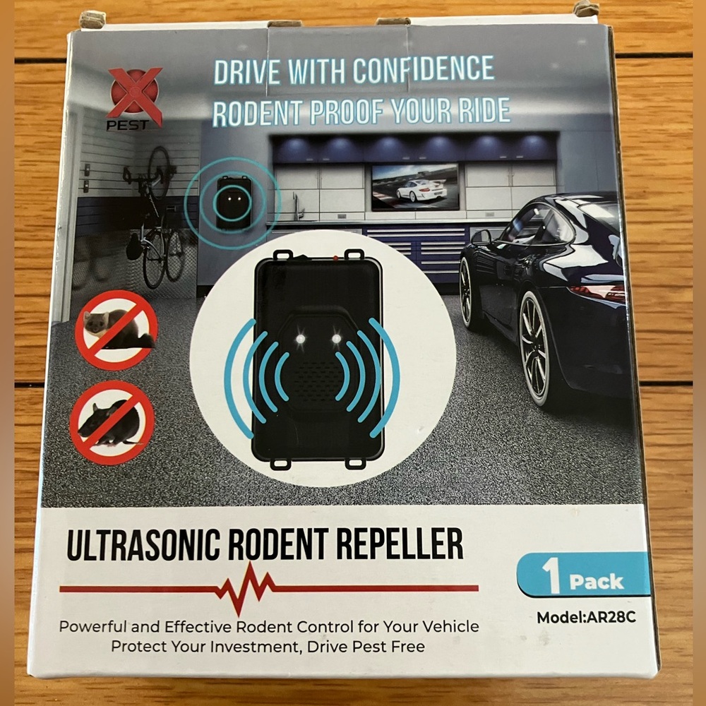 BRAND NEW Ultrasonic Rodent Repellent for Car Engine ,Battery Powered